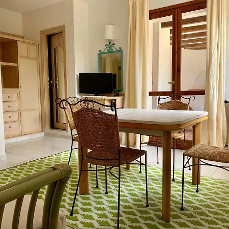 Hotel Punta Est