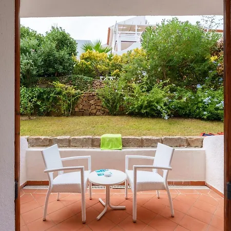 Hotel Punta Est Baja Sardinia