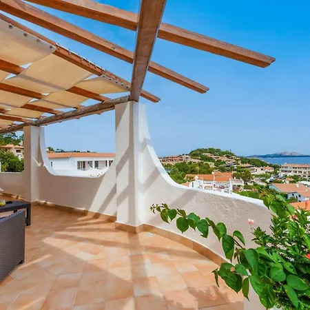 Hotel Punta Est 4*