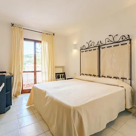 Punta Est Hotel 4*