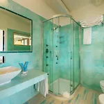 Hotel Punta Est