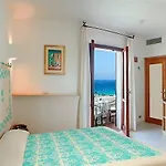 Punta Est Hotel Baja Cerdeña