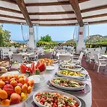 Punta Est 4*