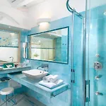 Hotel Punta Est 4*