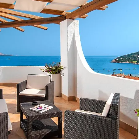 Hotel Punta Est Baja Sardinia