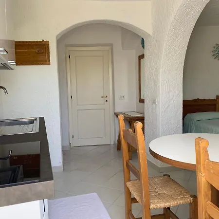 Otel Punta Est Baja Sardinya