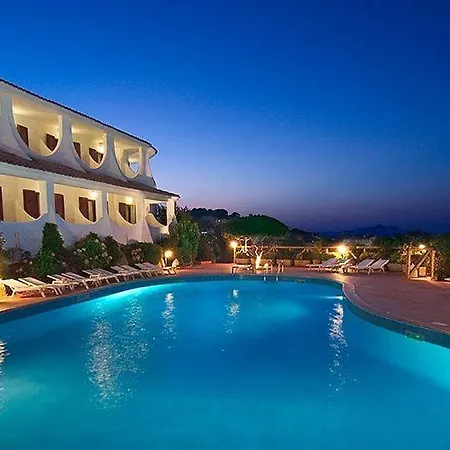 Otel Punta Est Baja Sardinya